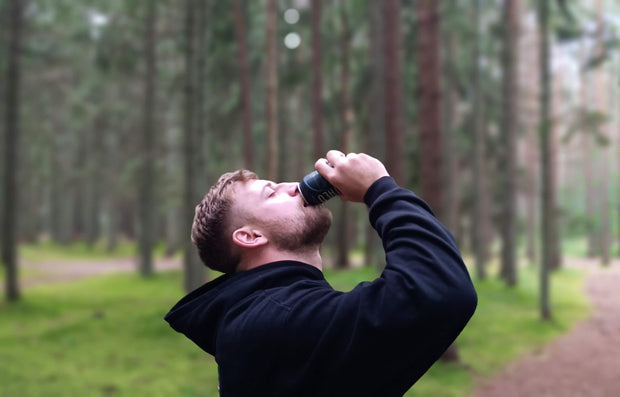 men drinking natural functional drink potheo hydration with adaptogens